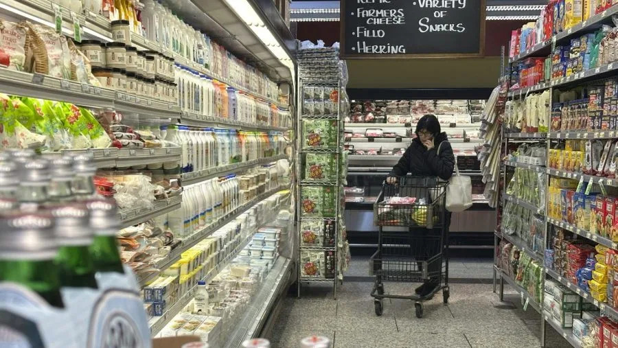 Majority says tariffs, inflation erasing hard work: Survey
