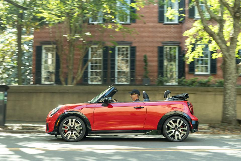 2025 mini jcw convertible