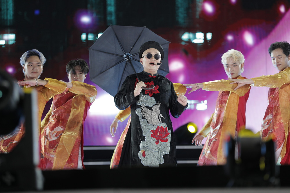 VTV concert: Ấn tượng, hoành tráng và...