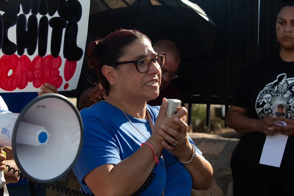 Hilda Villegas from El Paso's Mujer Obrera addresses the group of people who gathered outside of the ICE Montana Avenue processing center to call for the release of Catalina "Xóchitl" Santiago on Aug. 6, 2025