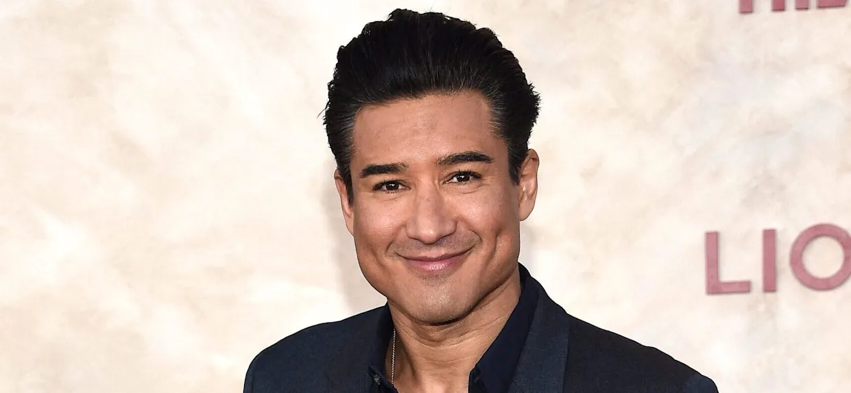 Mario Lopez 'Completely Lost It' At Cheerleader Suing Him During Explosive Court Appearance