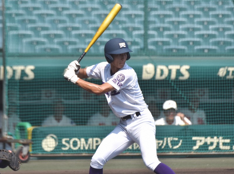 今夏は野手に専念する天理の下坊大陸選手＝阪神甲子園球場で2025年8月1日、吉川雄飛撮影