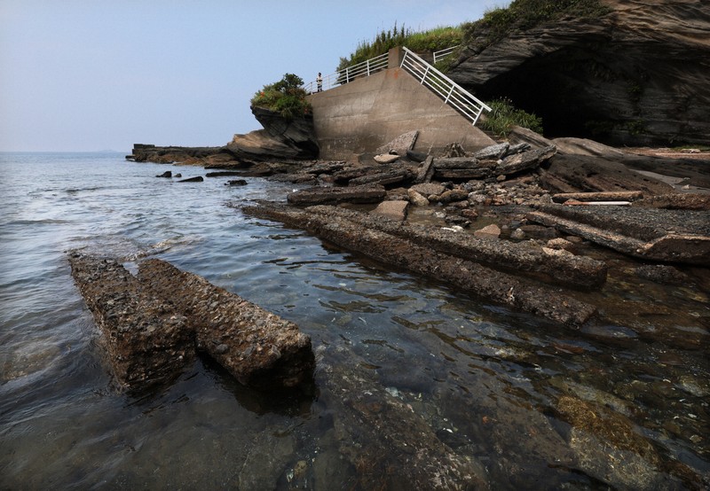 「人間魚雷」の基地跡に残るレール　千葉・南房総