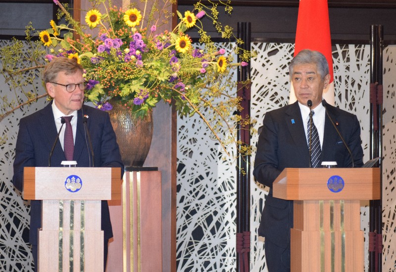 日独外相、防衛技術など安保協力強化で一致　2プラス2早期開催へ