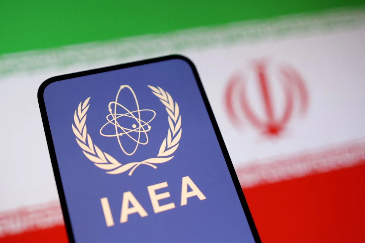 France, Germany and UK say they are ready to reimpose Iran sanctions