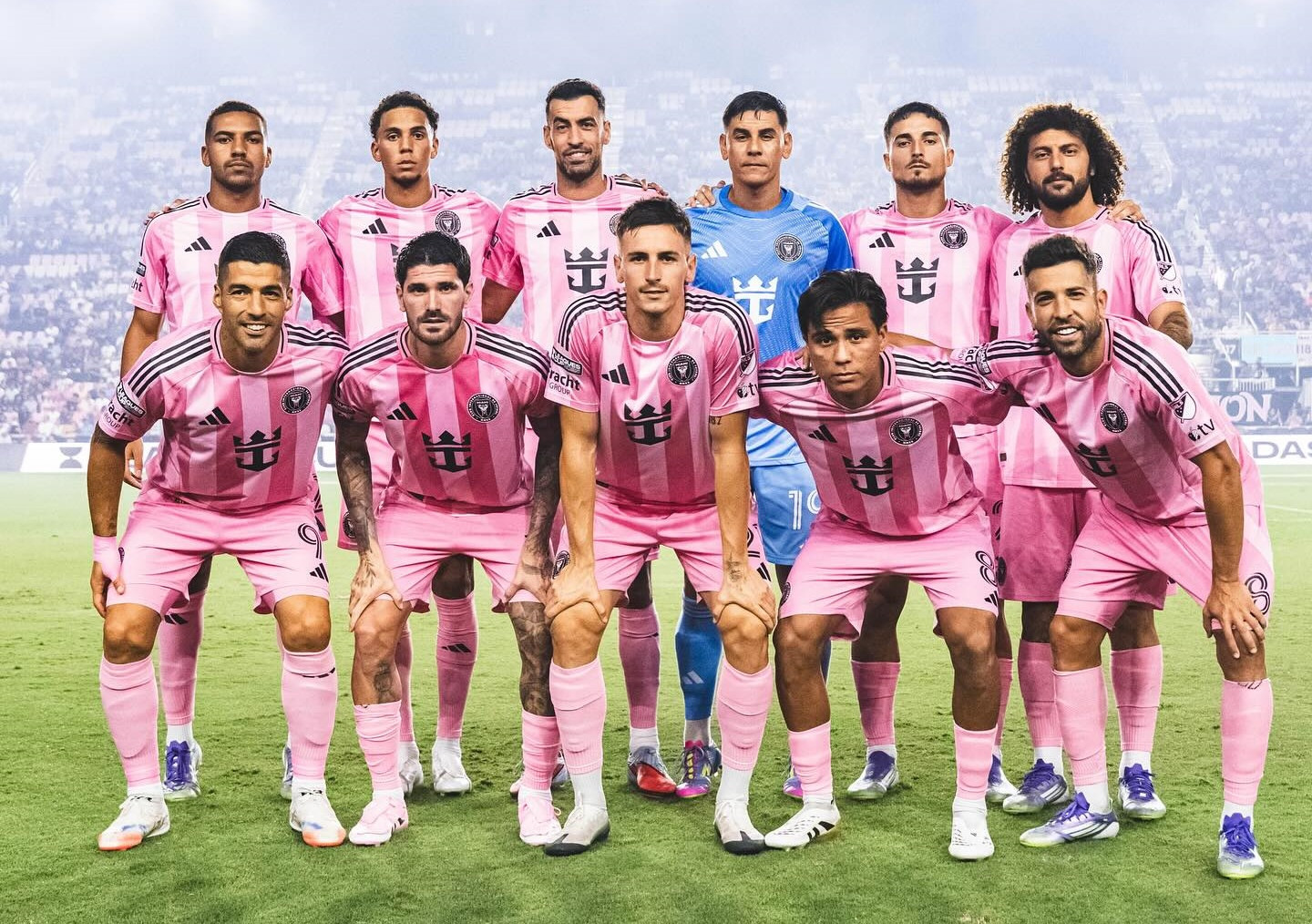 Messi lại chấn thương, Suarez đưa Inter Miami vào bán kết Leagues Cup