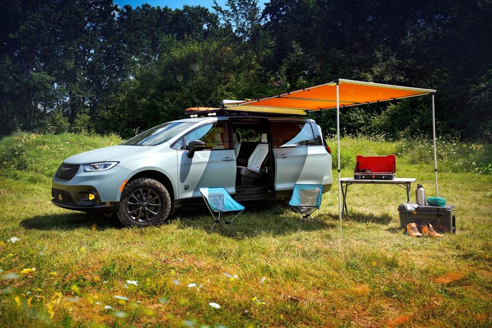 chrysler pacifica grizzly peak concept for overland expo mountain west 2025