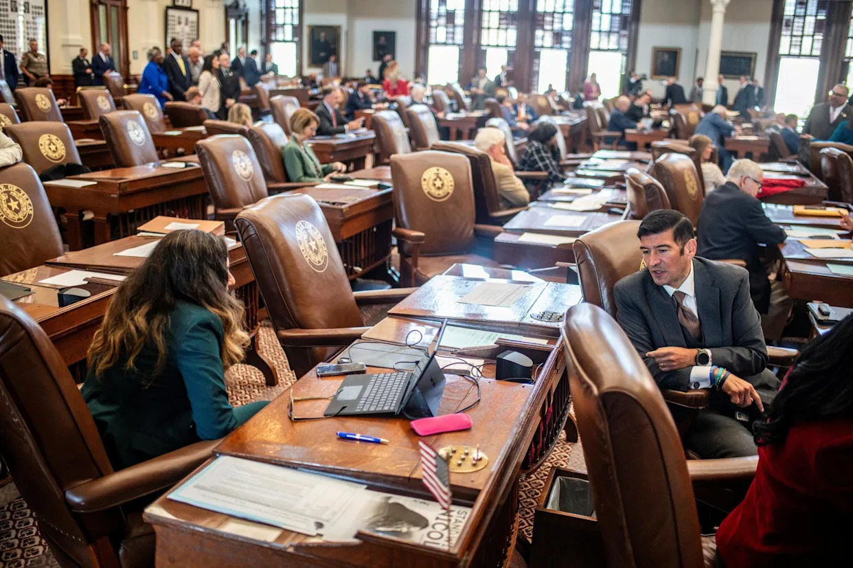 Texas Republicans bring redistricting bill to house floor after finally reaching quorum