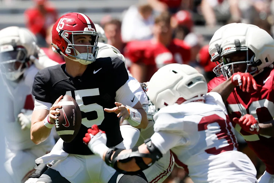 TUSCALOOSA, ALABAMA - APRIL 12: Quarterback Ty Simpson #15 drops back to pass during the Alabama Spring Game at Bryant Denny Stadium on April 12, 2025 in Birmingham, Alabama. (Photo by Butch Dill/Getty Images)