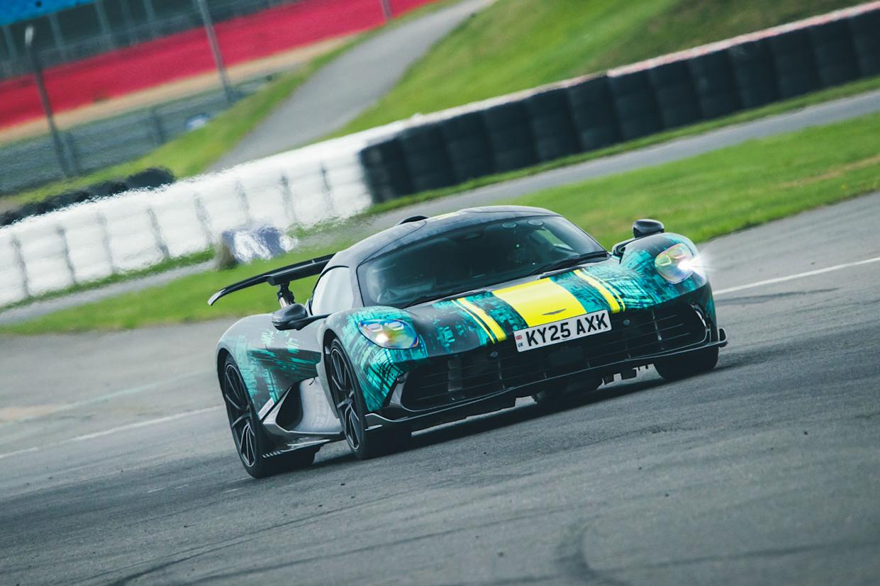 Aston Martin Valhalla