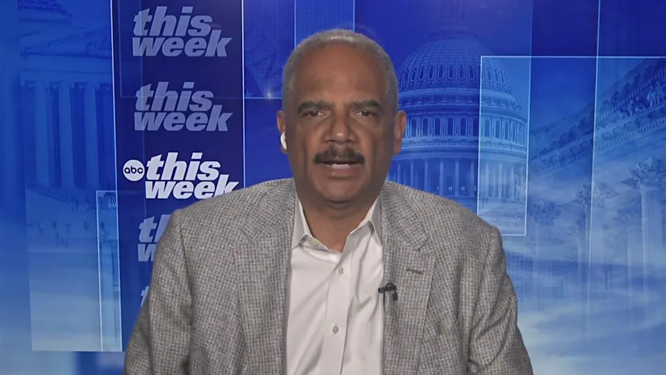 Eric Holder backs Democratic response to Texas redistricting plan