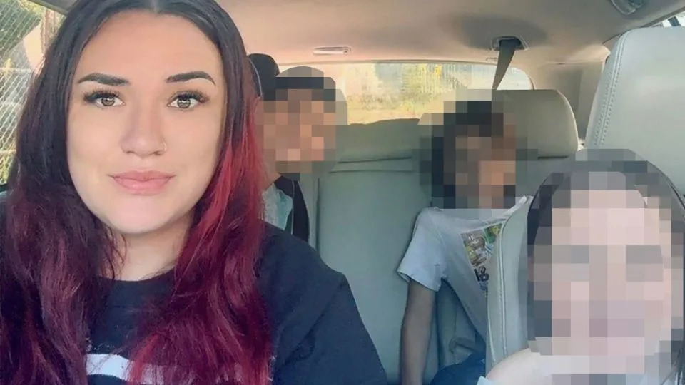 A New Zealand mother and her 6-year-old son made a brief trip to Canada. They have spent weeks detained by ICE
