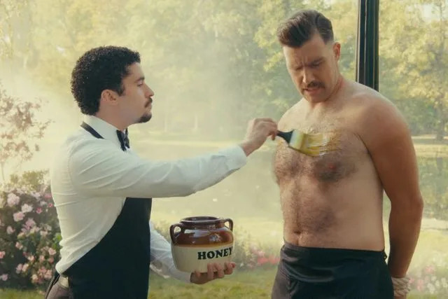 Netflix Bad Bunny and Travis Kelce in 'Happy Gilmore 2'