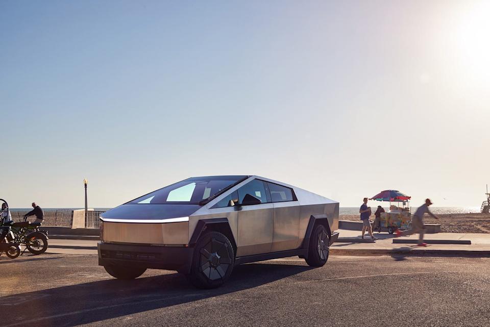 2024 tesla cybertruck