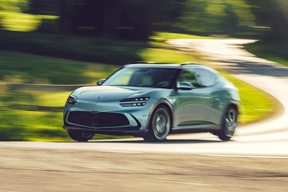 2023 genesis gv60 performance