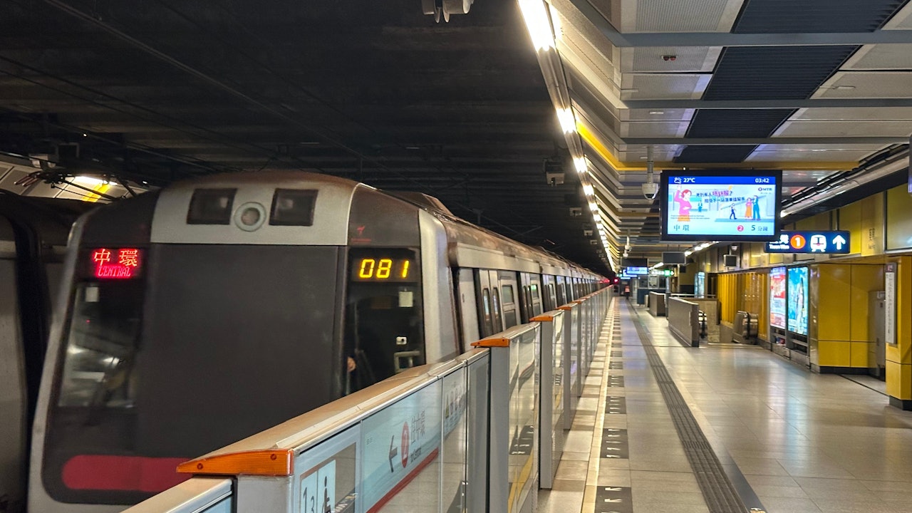 港鐵荃灣綫周日測試新信號系統　於非行車時段模擬繁忙時間運作