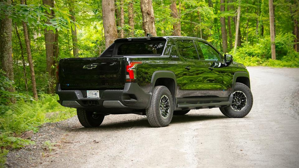 2026 chevrolet silverado ev trail boss