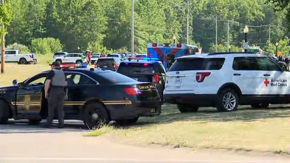 Police respond to a shooting in Lorain, Ohio, on July 23, 2025. - WKYC