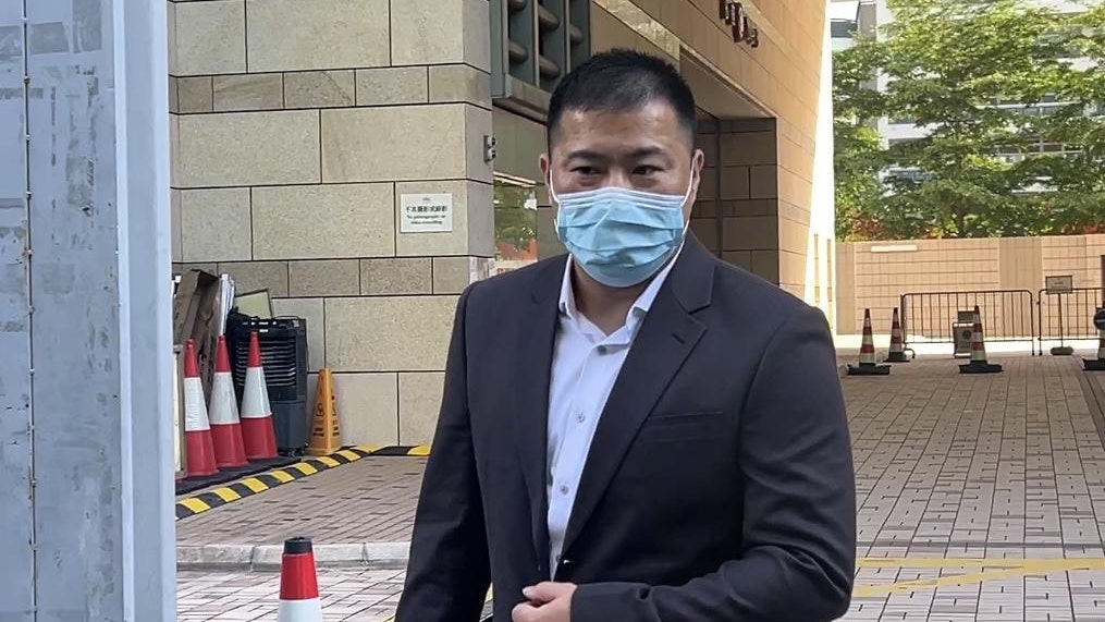 女港足前助教黃子偉涉非禮女兼職　官指事主口供欠穩當　裁罪脫