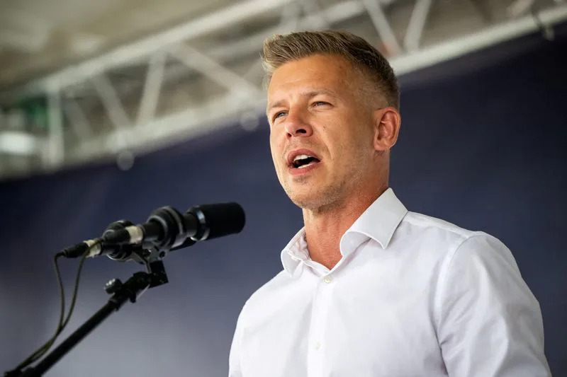 Hungarian opposition leader demands Russia refrain from interference