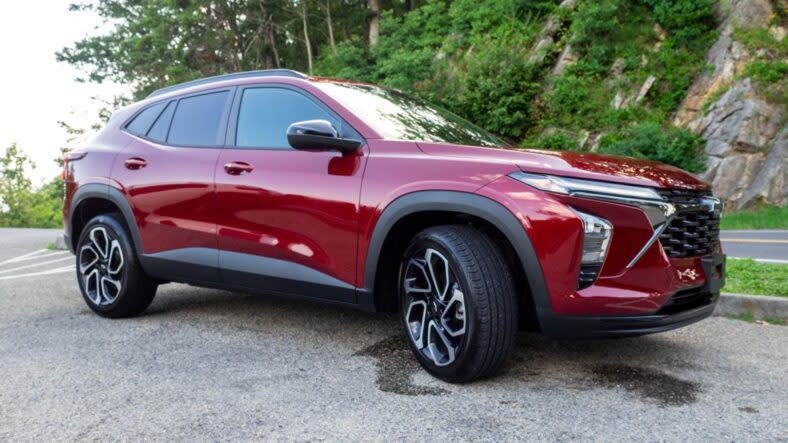 The side profile of the 2025 Chevrolet Trax