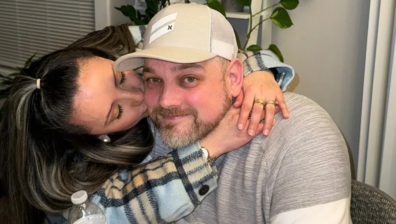 Oregon dad, 39, dies mid-flight from Bolivia