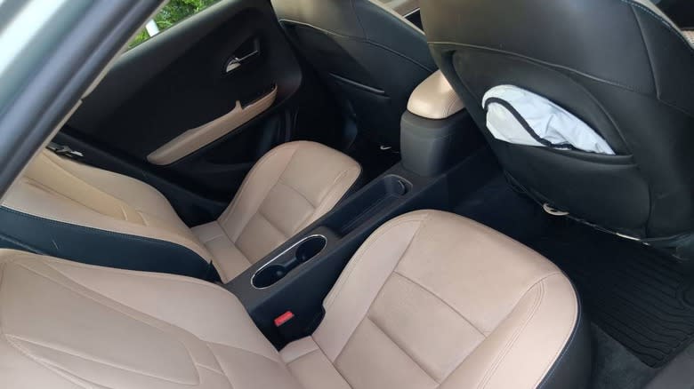 2012 Chevrolet Volt back seats image