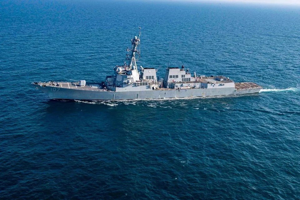 3 U.S. warships to sail off Venezuela as Trump pushes cartel crackdown