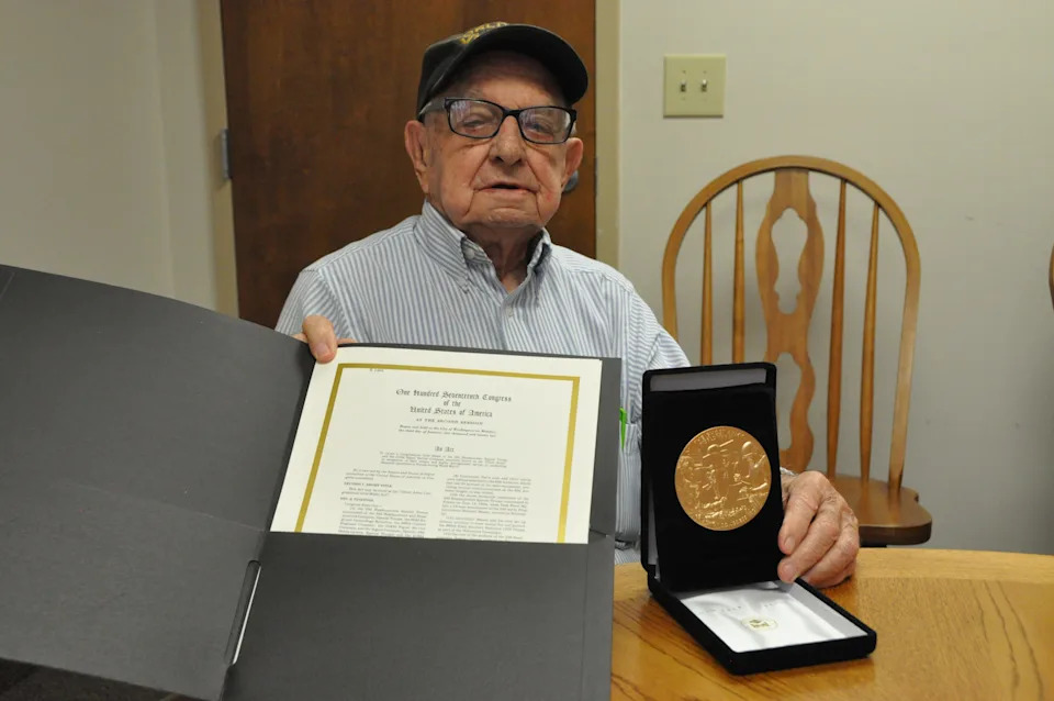 Flags are at half-staff in Delaware to honor this World War II 'ghost army' veteran