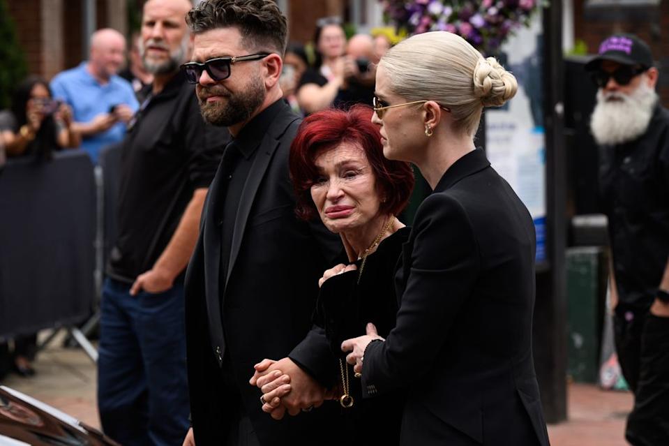 La ruptura familiar se hace evidente tras la muerte de Ozzy Osbourne: 