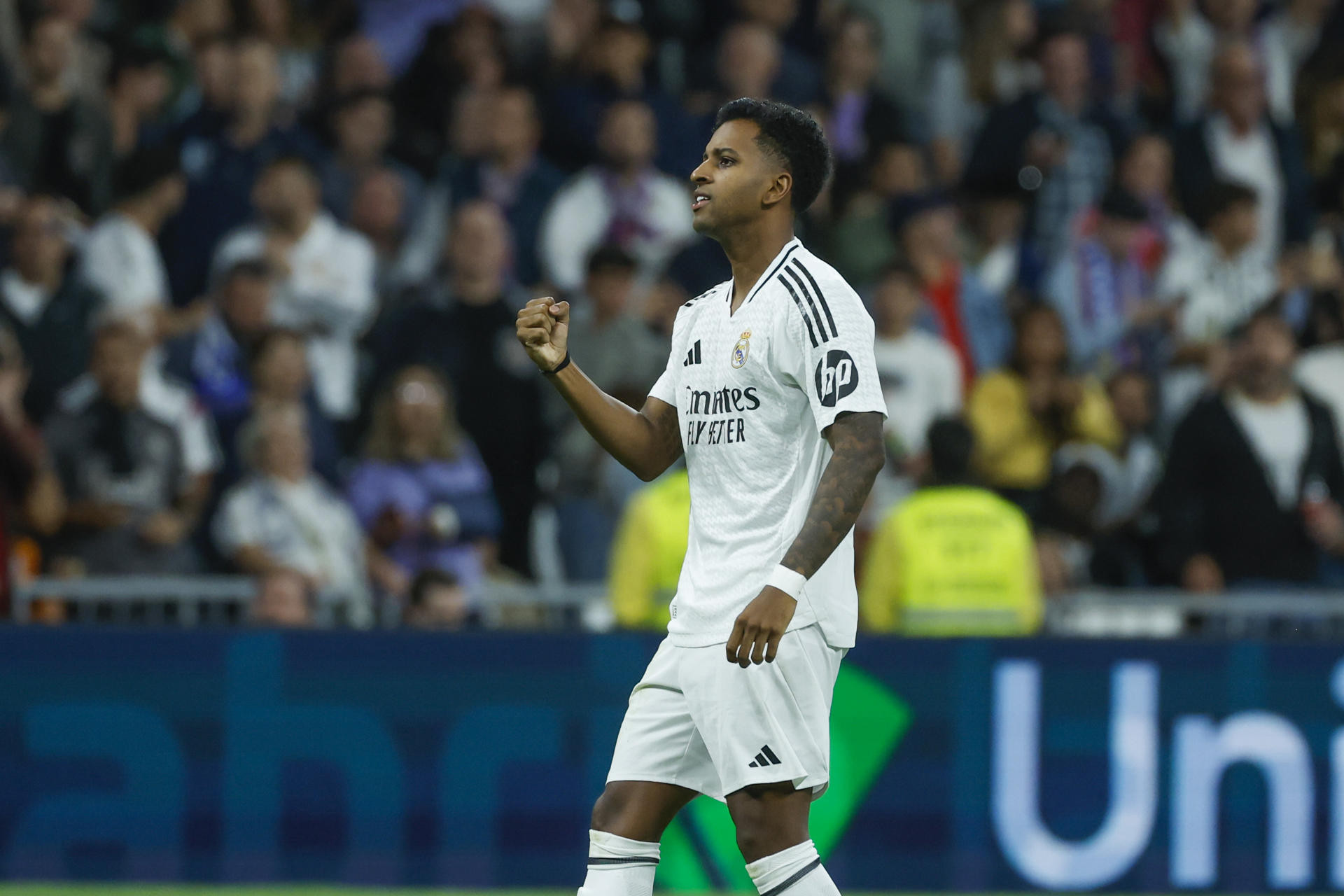 Tottenham nổ bom tấn Rodrygo thay Son Heung Min