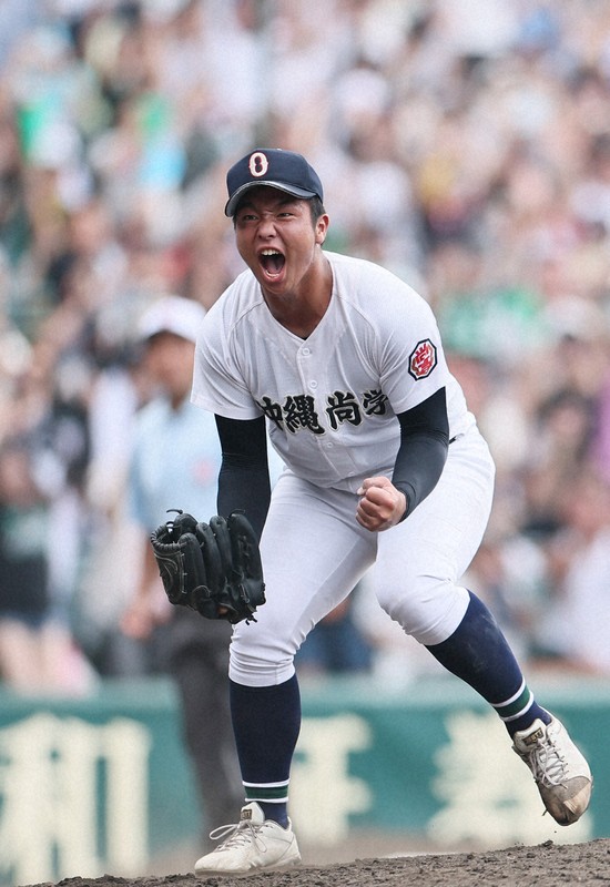 沖縄尚学・末吉、優勝のマウンドは「入学前から想像」　夏の甲子園