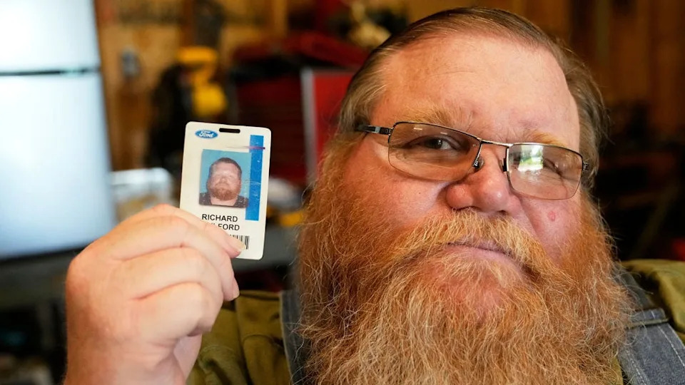 Michigan Autoworker's Wallet Found — One Decade And 150,000 Miles Later