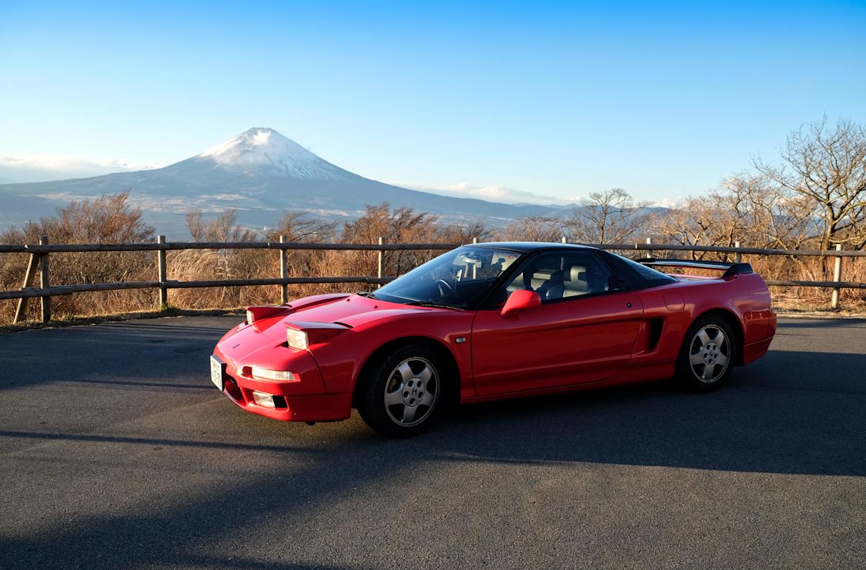 The Best Manual Cars From the 1990s: A Celebration of Three Pedals and Pure Joy