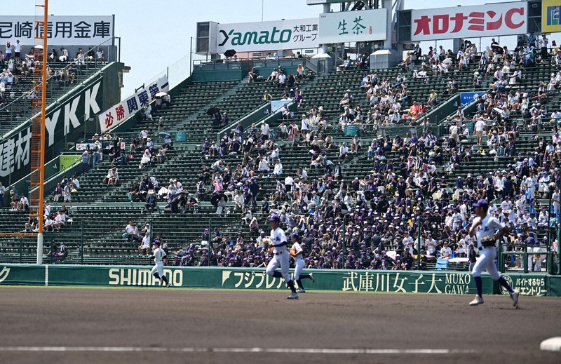 「前売り券完売」なのになぜ空席？　背景に特殊事情　夏の甲子園