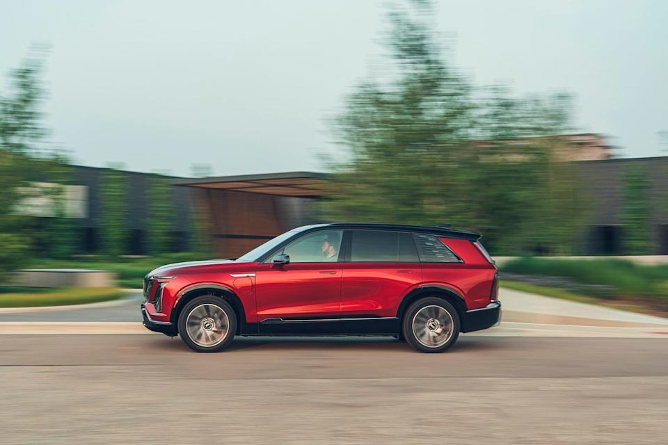 2026 cadillac vistiq