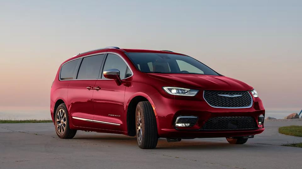 2024 Chrysler Pacifica Hybrid