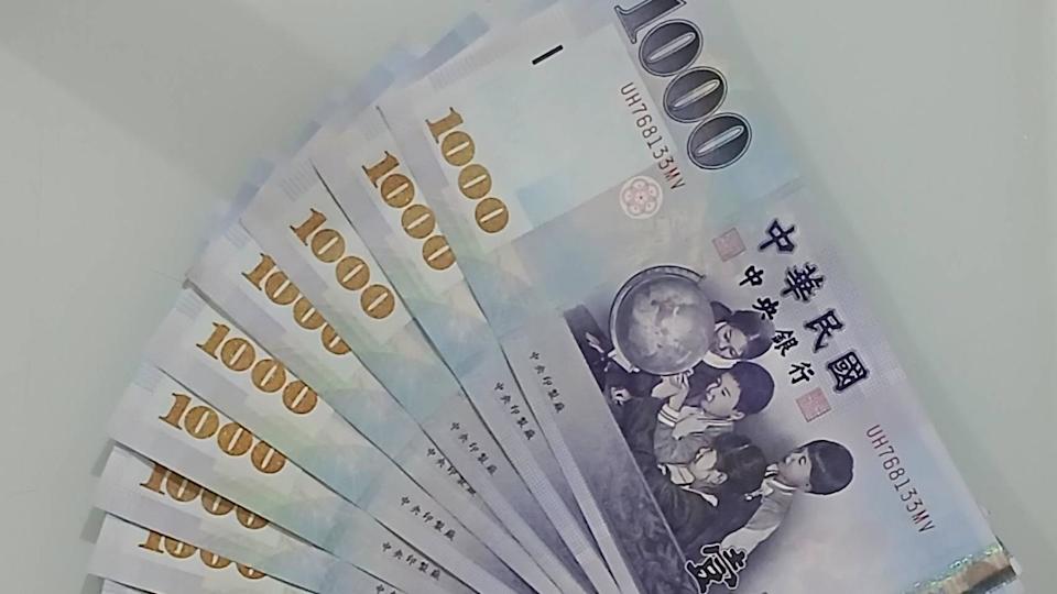 媽媽領錢了！國民年金保險生育給付今發放 近4萬入帳