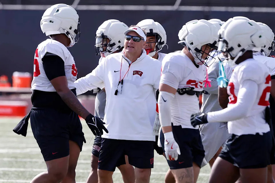 UNLV football head coach Dan Mullen instructs his players during spring practice at the Fertitta Football Complex Fields on April 17, 2025, in Las Vegas. (Bizuayehu Tesfaye/Las Vegas Review-Journal/Tribune News Service via Getty Images)