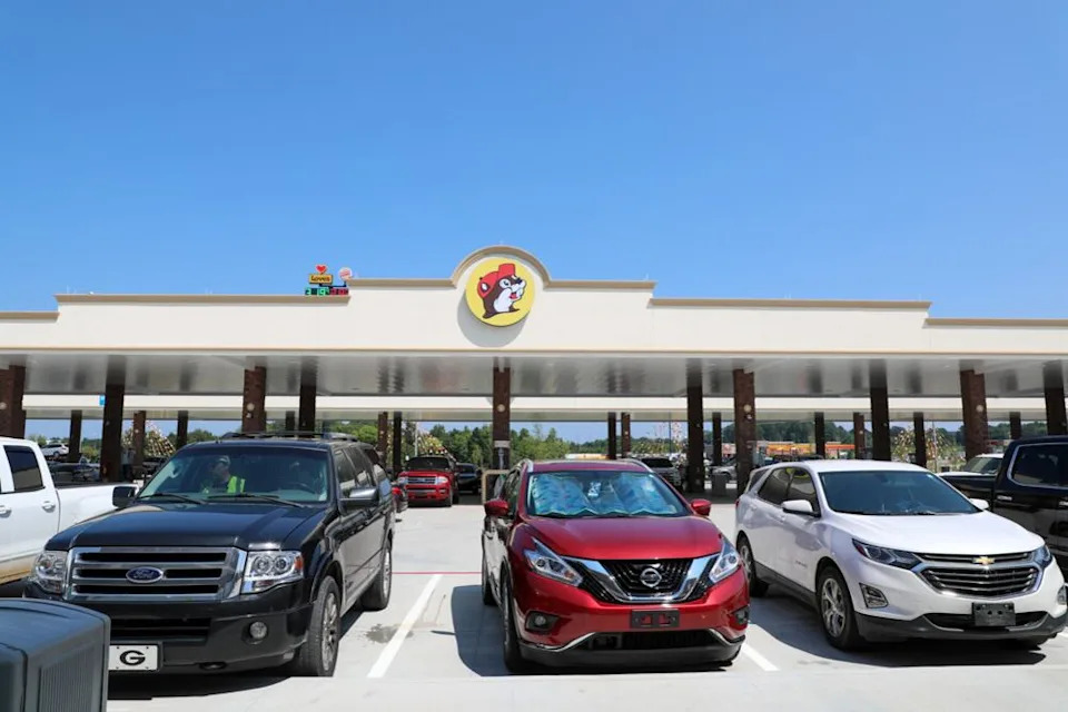 Here are some more photos from Buceee's in Calhoun, Ga.