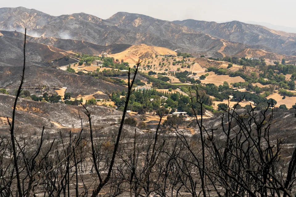 3 firefighters injured while battling California's Canyon Fire