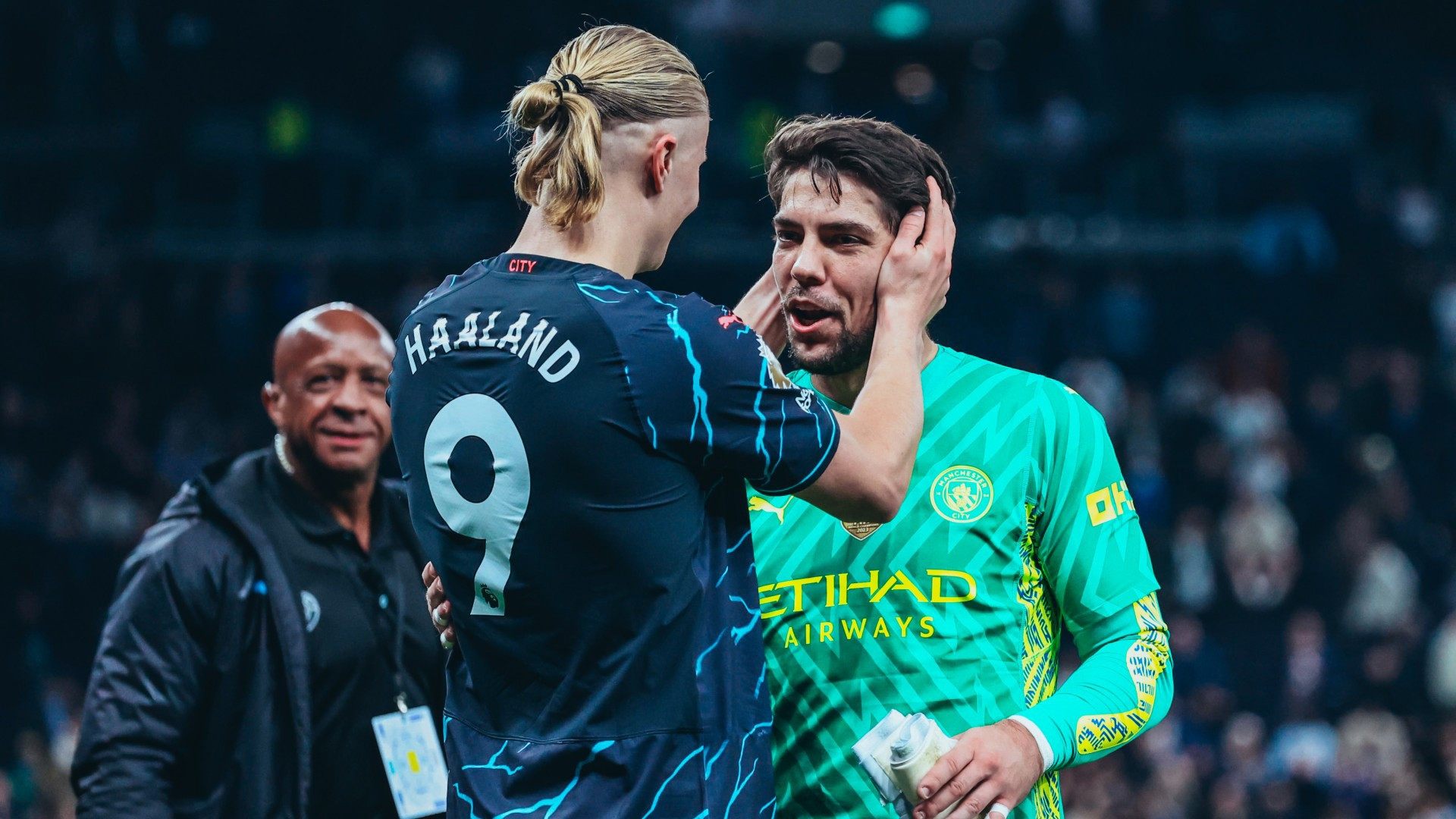 Tin tức về chuyển nhượng 31/7: MU lấy Ortega, Isak quyết về Liverpool