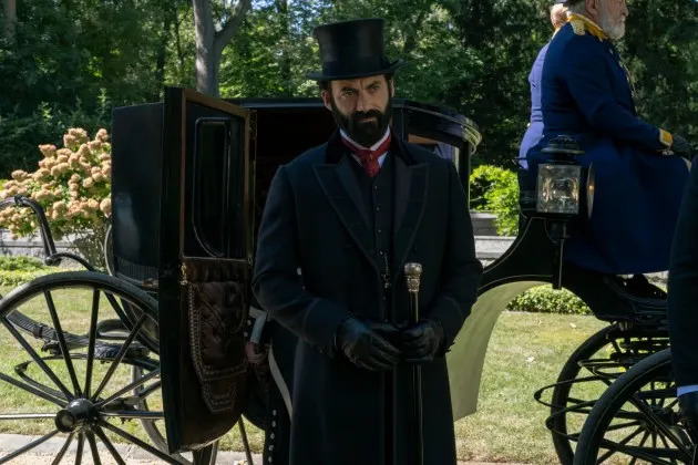 Morgan Spector on the Shocking ‘Gilded Age’ Shooting: ‘You Should Be Very Worried’