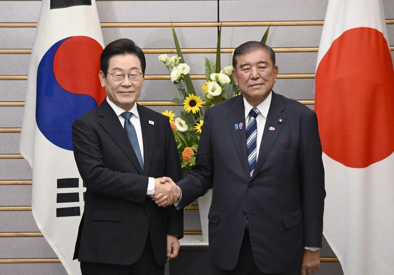 日韓首脳が会談、共同会見　「戦略的な意思疎通の強化で一致」