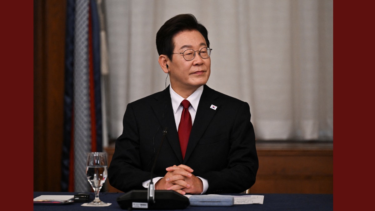特朗普讚李在明墨水筆　韓國手工品牌訂單激增　筆芯製造商也沾光