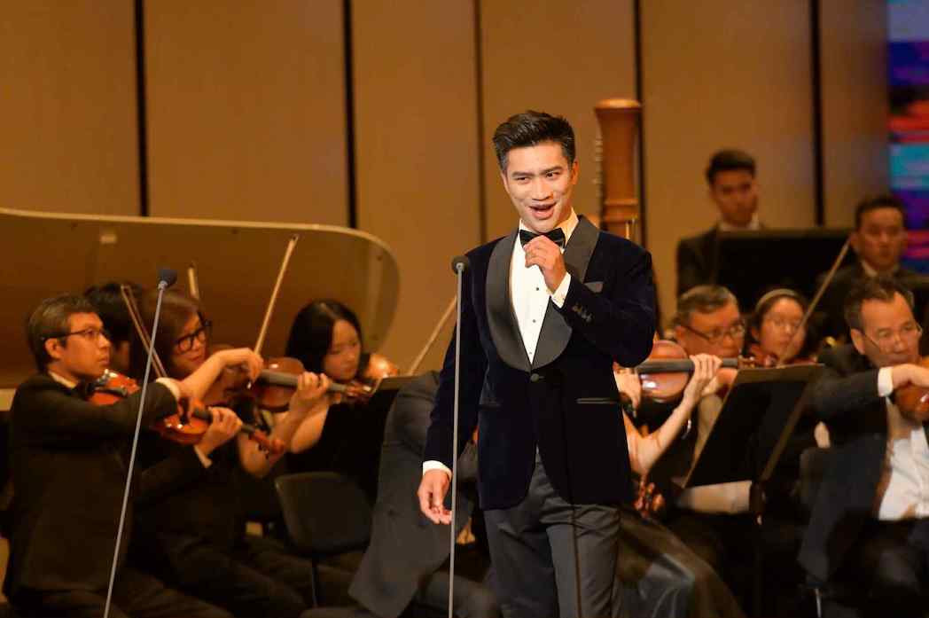 Nguyễn Khắc Hòa, giọng baritone Việt Nam chinh phục 'Giai điệu Mùa thu 2025'
