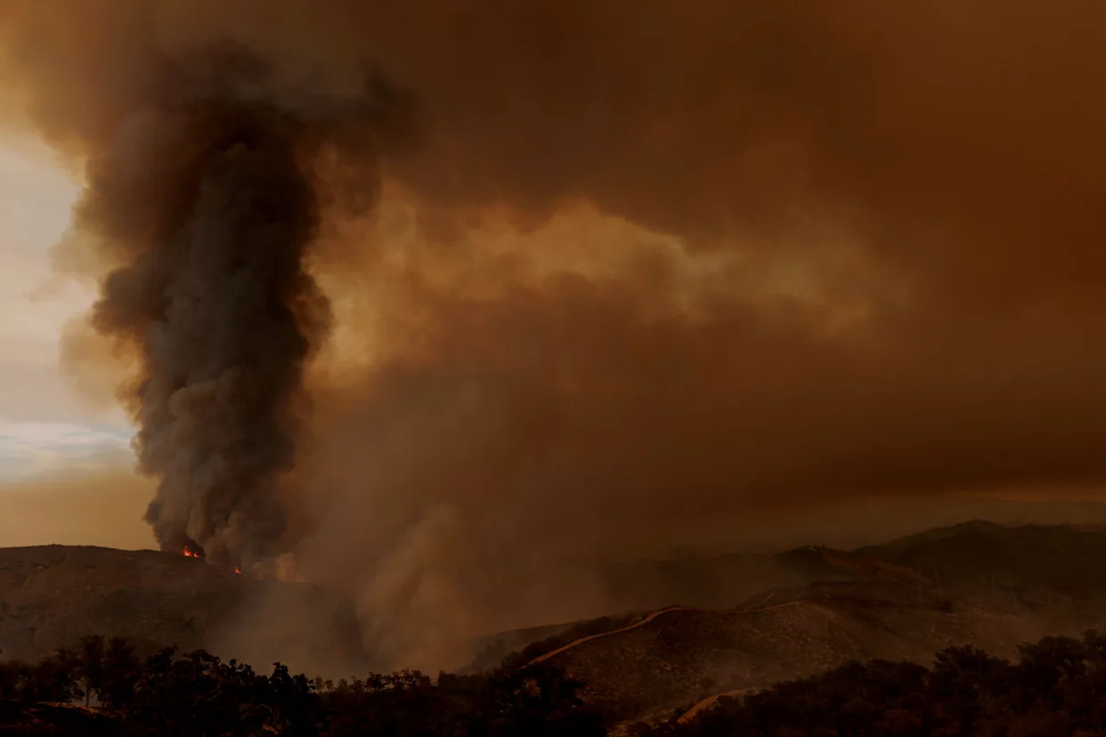 Where are California wildfires burning? Wildfire smoke map shows size, containment