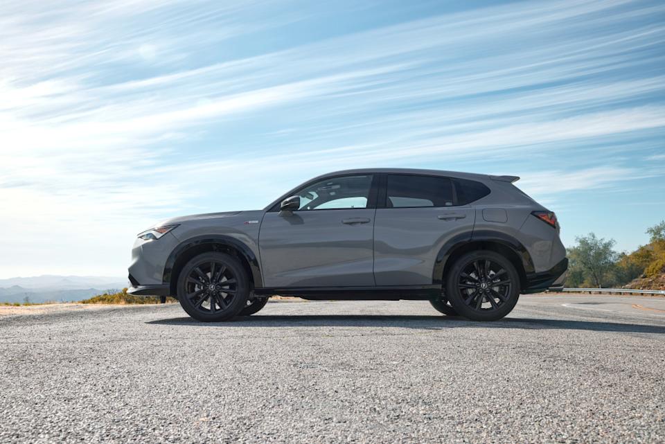 Acura Launches Killer 2025 ADX Lease Deal for August