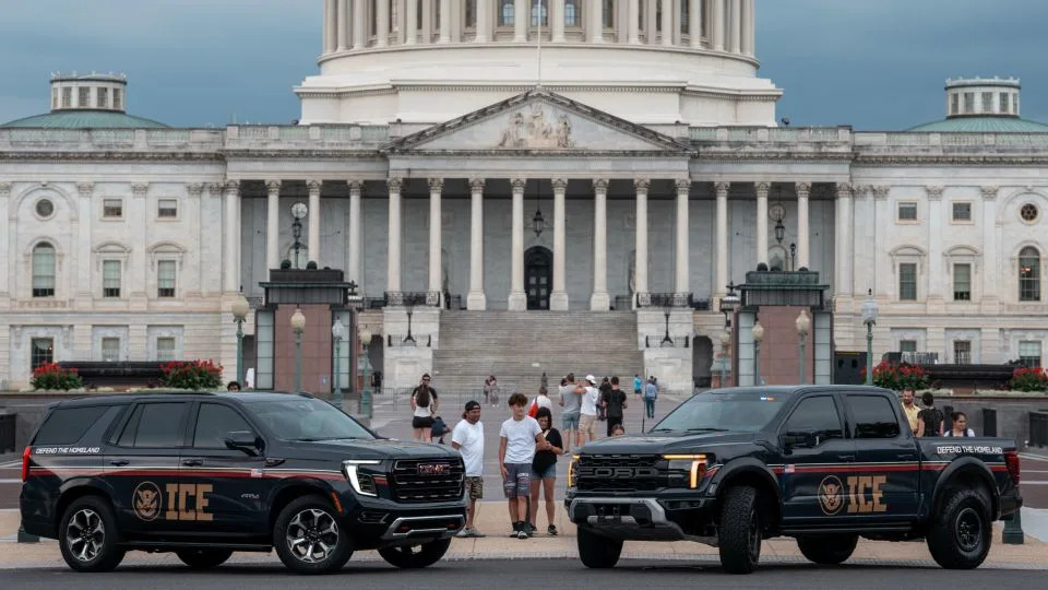 DC police to share information with federal immigration officers