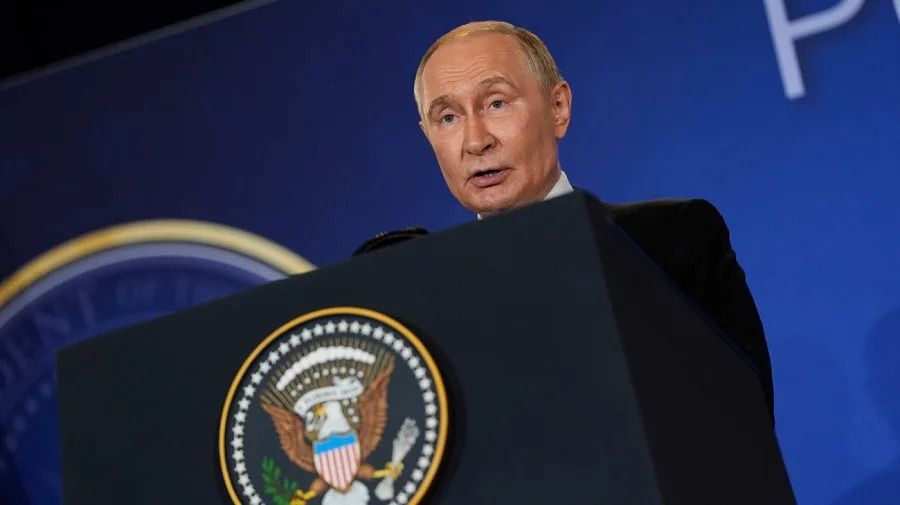Putin’s hand strengthens amid Trump’s push for peace deal